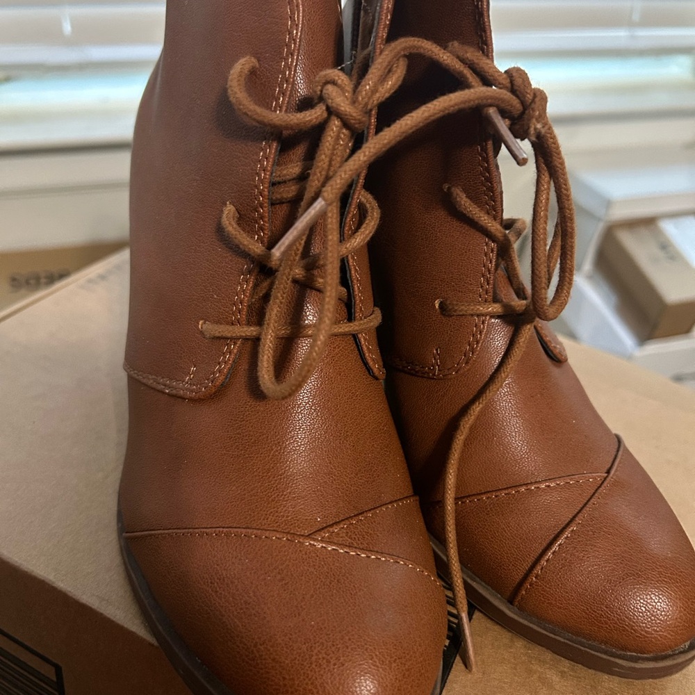 Brown Lace-Up Ankle Boots